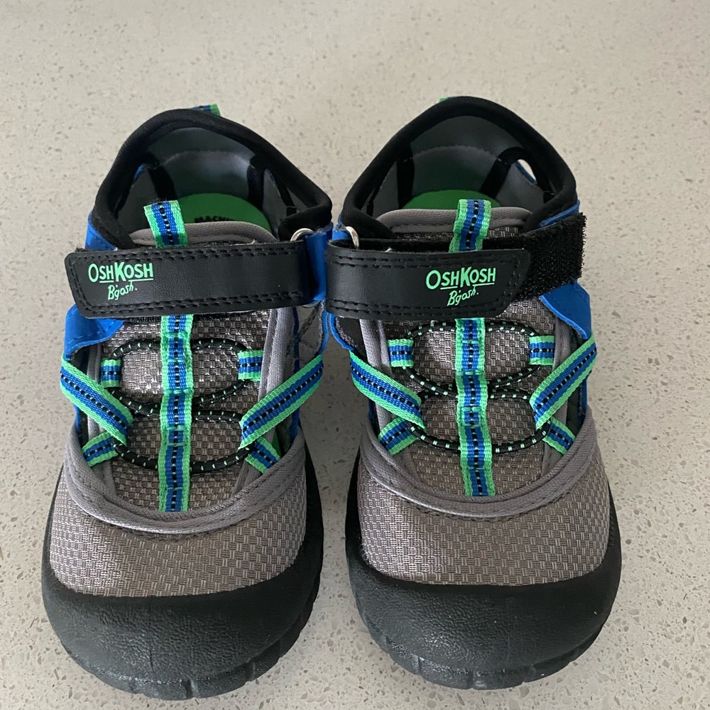 Toddler shoes